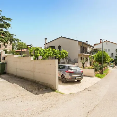 Apartment Andrea Porec