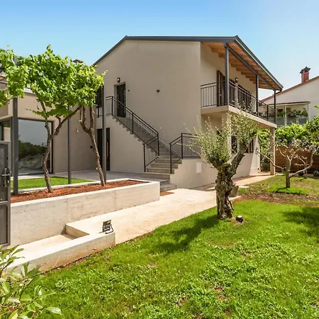 Andrea * بوريتش